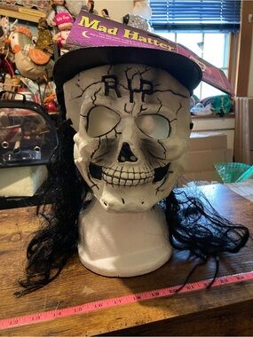 Vintage 90's Fun World Mad Hatter mask